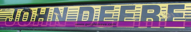 image for item 3042 1995 John Deere 8870 tractor