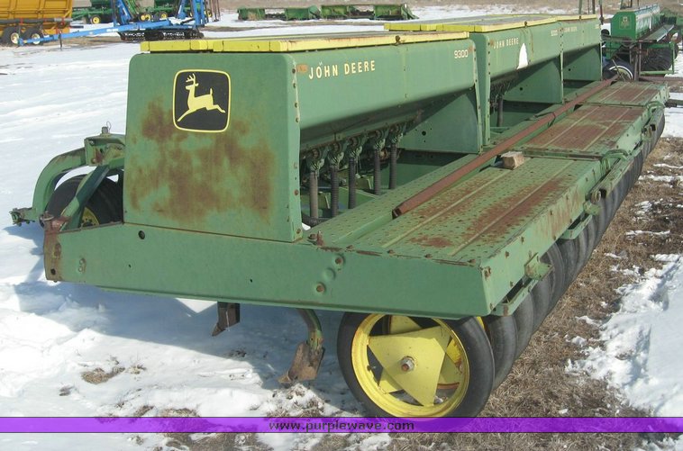 image for item 3887 (2) John Deere 9300 hoe drills with tandem drill hitch