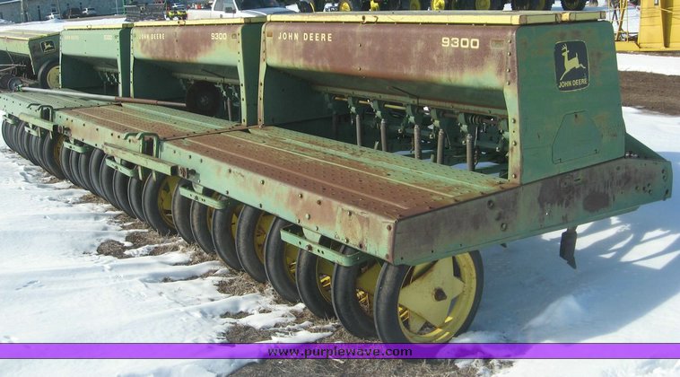 image for item 3887 (2) John Deere 9300 hoe drills with tandem drill hitch