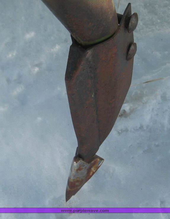 image for item 3887 (2) John Deere 9300 hoe drills with tandem drill hitch