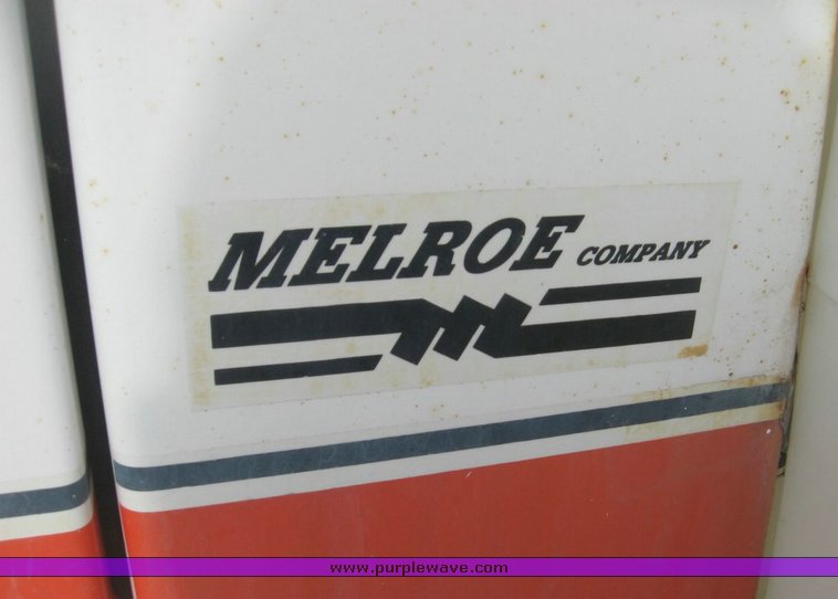 image for item 3888 Melroe Spra-Coupe self propelled sprayer