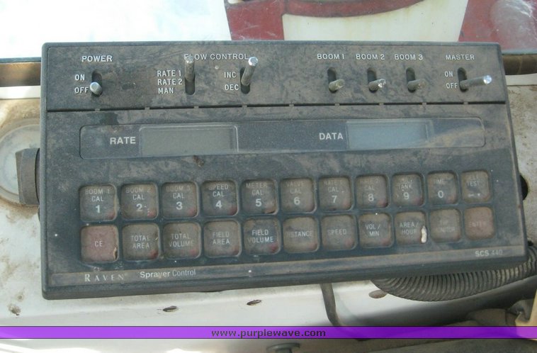 image for item 3888 Melroe Spra-Coupe self propelled sprayer