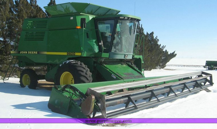 image for item 3890 1990 John Deere 9600 combine with John Deere 930 platform