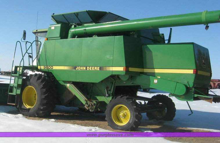 image for item 3890 1990 John Deere 9600 combine with John Deere 930 platform