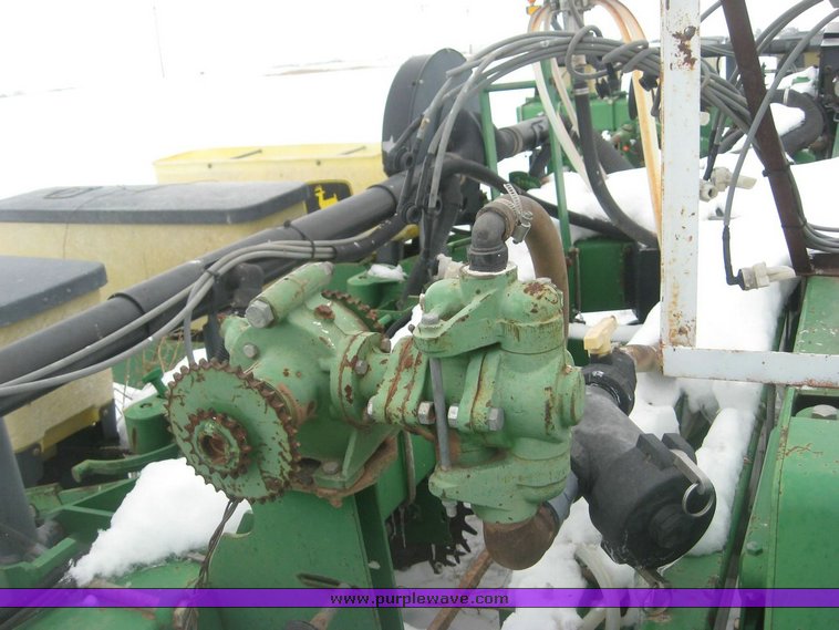 image for item 3892 John Deere 1770 Max Emerge Plus vacumeter planter