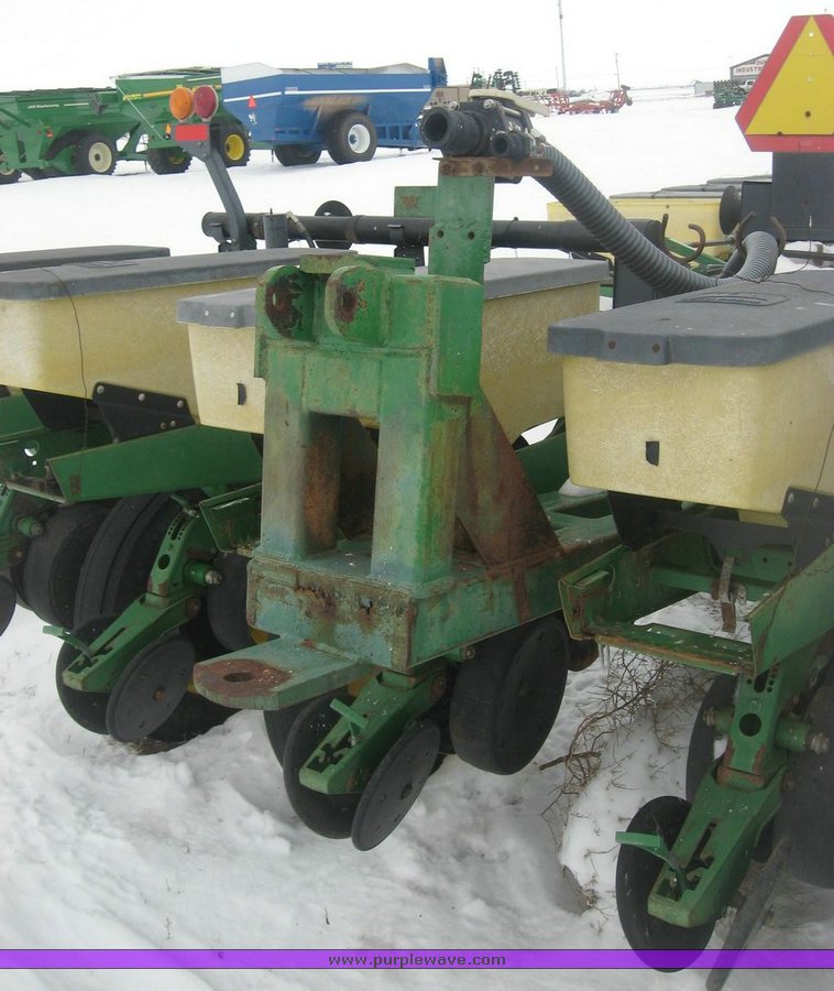 image for item 3892 John Deere 1770 Max Emerge Plus vacumeter planter