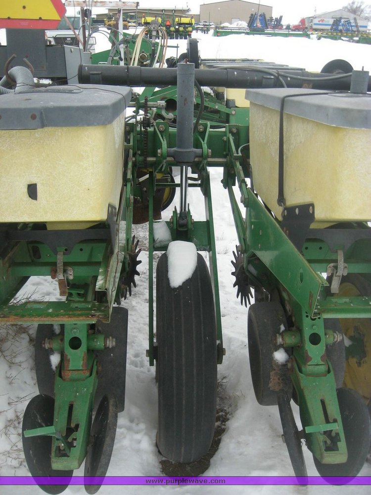 image for item 3892 John Deere 1770 Max Emerge Plus vacumeter planter