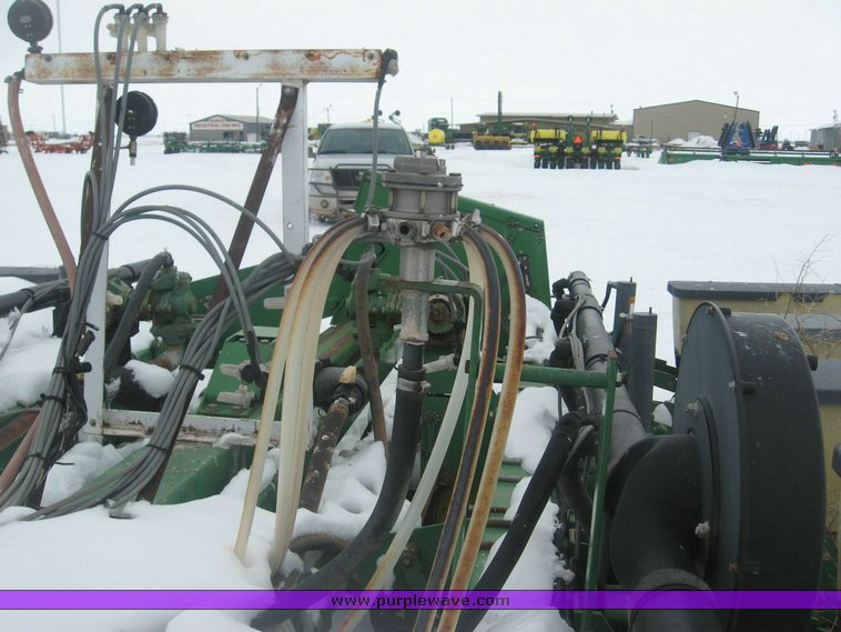 image for item 3892 John Deere 1770 Max Emerge Plus vacumeter planter