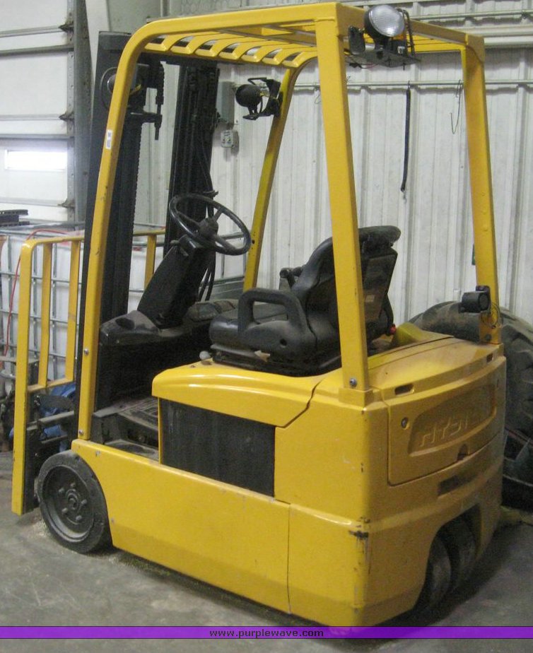 image for item 3894 Hyster electric forklift