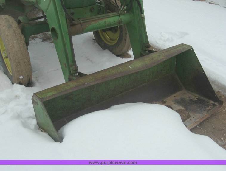 image for item 3895 John Deere 4020 Wheatland tractor with John Deere 148 loader