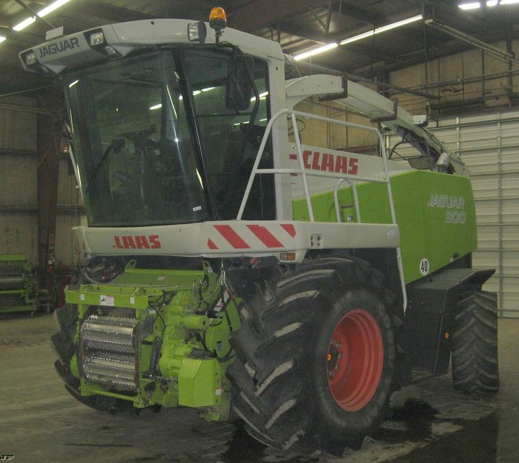 image for item 3898 2006 Claas Jaguar 900 Speedstar forage chopper