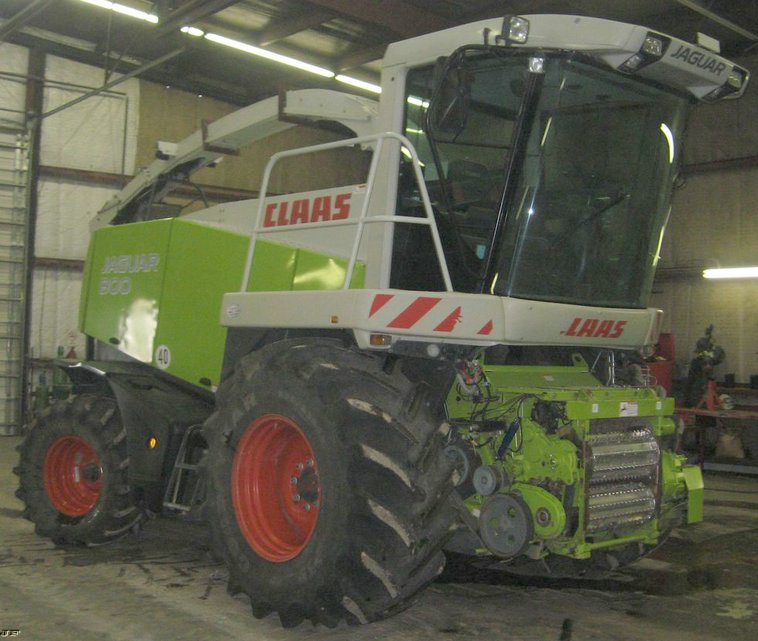 image for item 3898 2006 Claas Jaguar 900 Speedstar forage chopper
