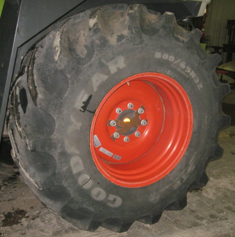 image for item 3898 2006 Claas Jaguar 900 Speedstar forage chopper