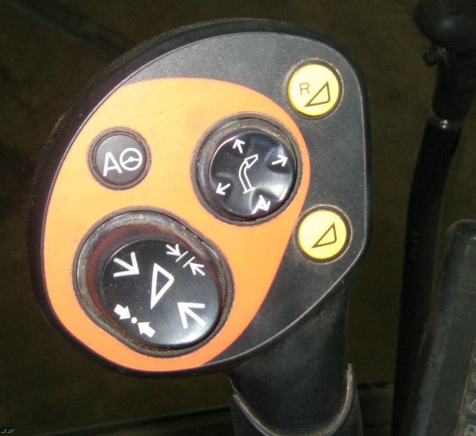 image for item 3898 2006 Claas Jaguar 900 Speedstar forage chopper