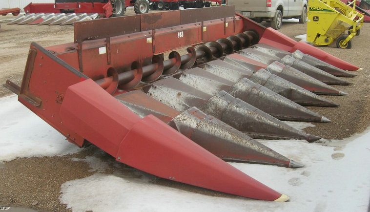image for item 3903 Case IH 983 Corn head