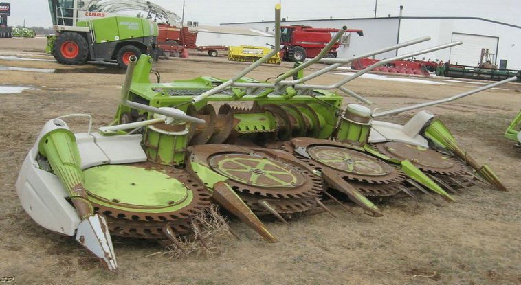 image for item 3904 Claas RU 600 Xtra Kemper style forage head