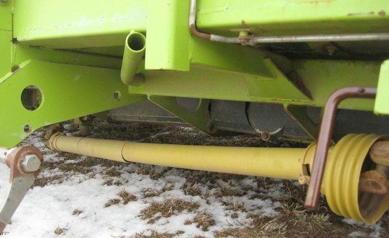 image for item 3905 Claas RU 600 Kemper style forage head