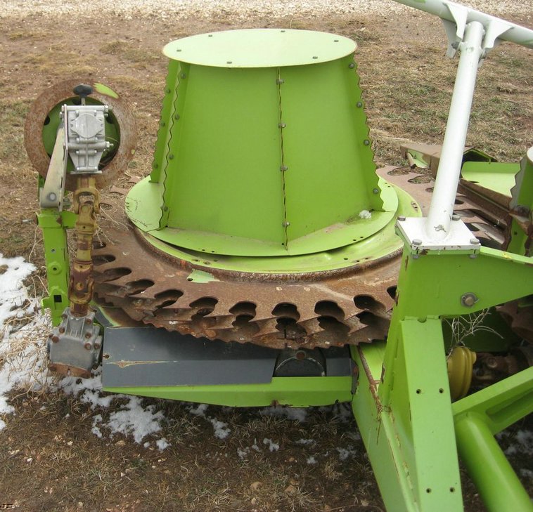 image for item 3905 Claas RU 600 Kemper style forage head