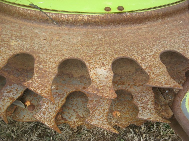 image for item 3905 Claas RU 600 Kemper style forage head