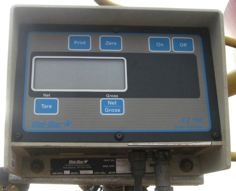 image for item 3906 Supreme 700 feed mixer