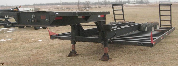 image for item 3910 2007 Shopbuilt combine trailer
