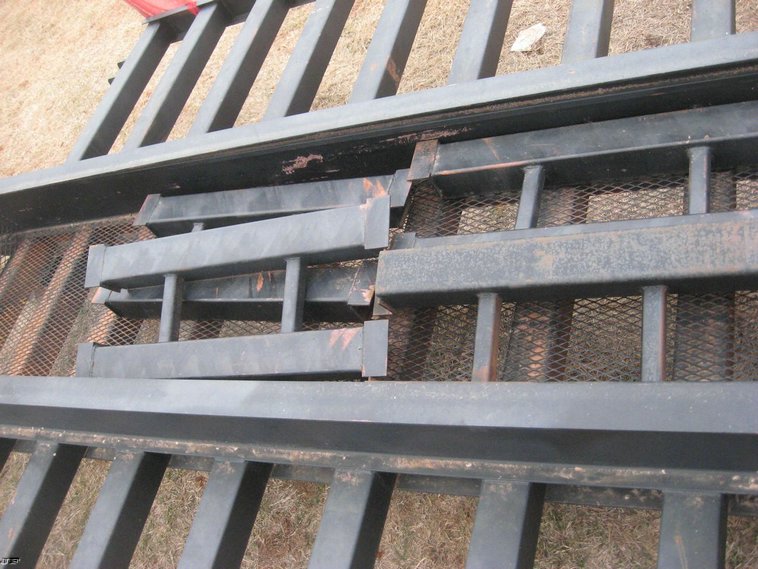 image for item 3910 2007 Shopbuilt combine trailer