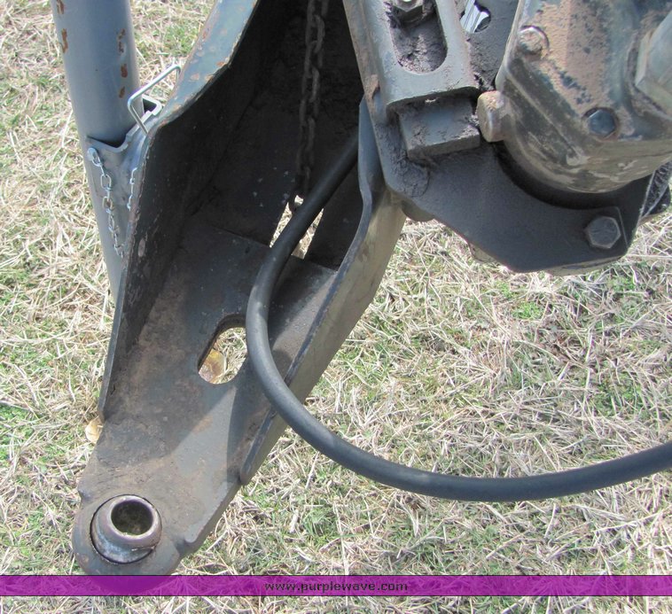 image for item 6661 Hesston 1160 14' hydro swing swather