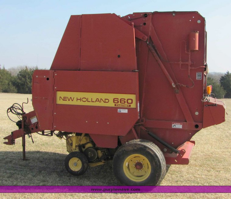 image for item 6674 New Holland 660 Fastnet round baler