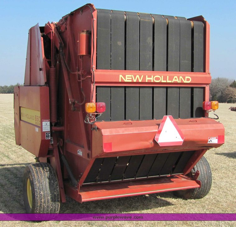 image for item 6674 New Holland 660 Fastnet round baler