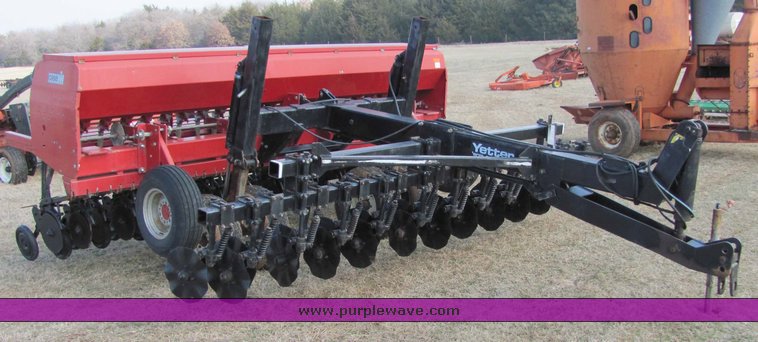 image for item 6707 Case International 5400 15' minimum till drill