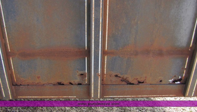 image for item 6708 1985 Travelong 20' enclosed trailer