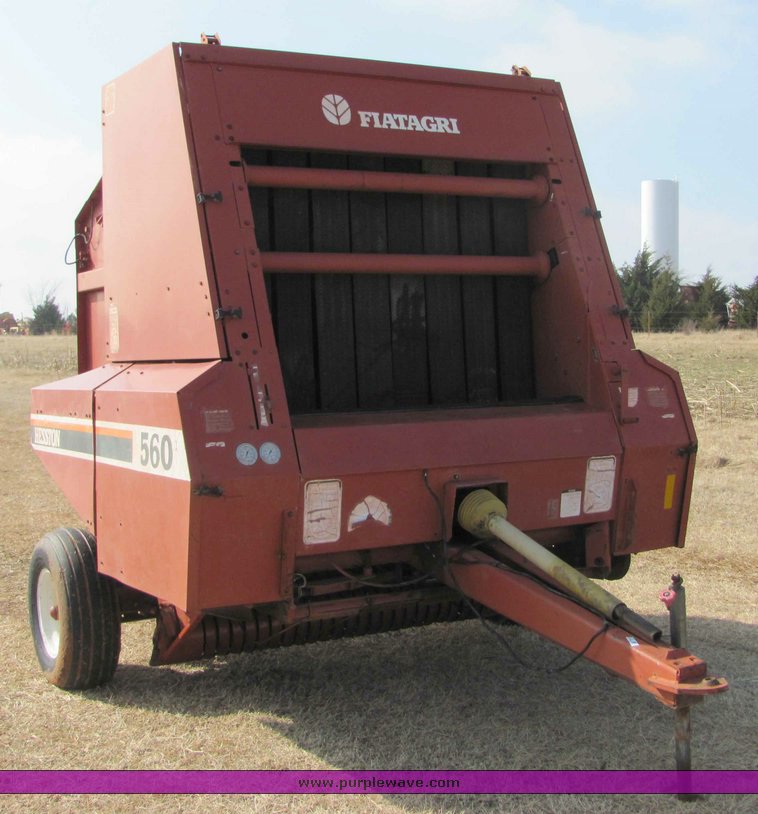 image for item 6710 Hesston 560 round baler