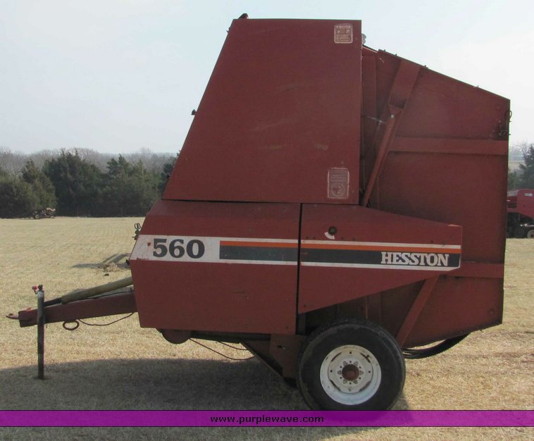 image for item 6710 Hesston 560 round baler