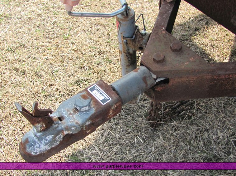 image for item 6711 Pull type seed tender/feed wagon