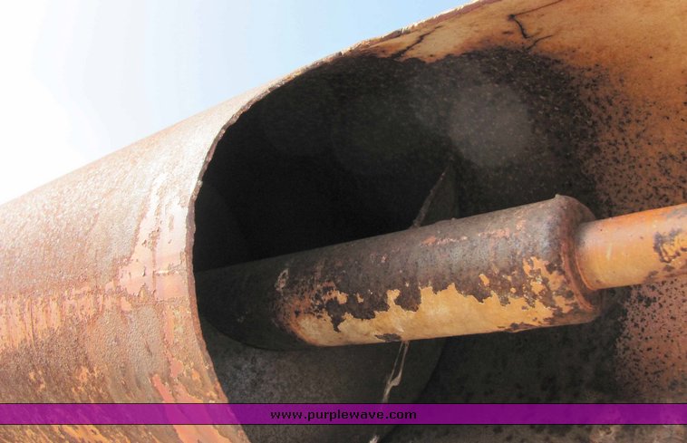 image for item 6711 Pull type seed tender/feed wagon