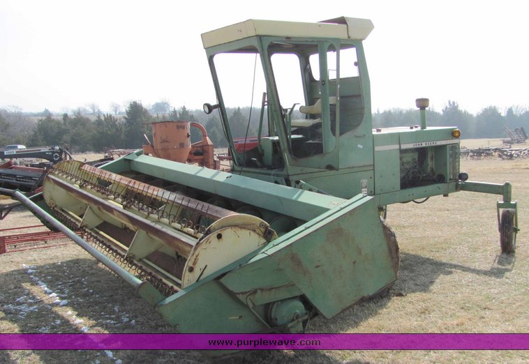 image for item 6712 John Deere 2250 swather