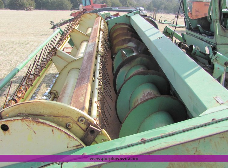 image for item 6712 John Deere 2250 swather