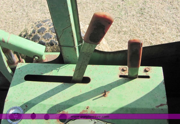 image for item 6712 John Deere 2250 swather