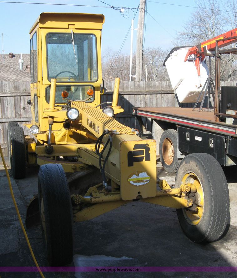 image for item 2060 1973 Fiat-Allis 65 motor grader