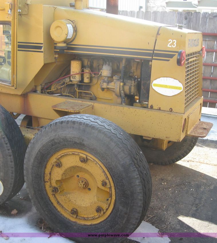 image for item 2060 1973 Fiat-Allis 65 motor grader