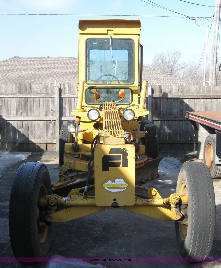 image for item 2060 1973 Fiat-Allis 65 motor grader