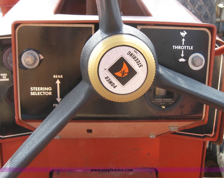 image for item 2062 Ditch Witch 3210 trencher