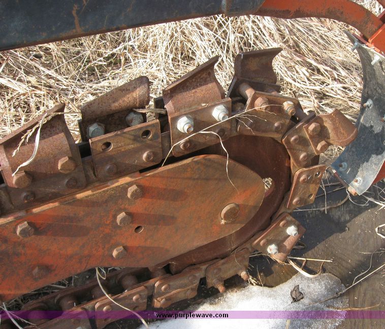 image for item 2062 Ditch Witch 3210 trencher