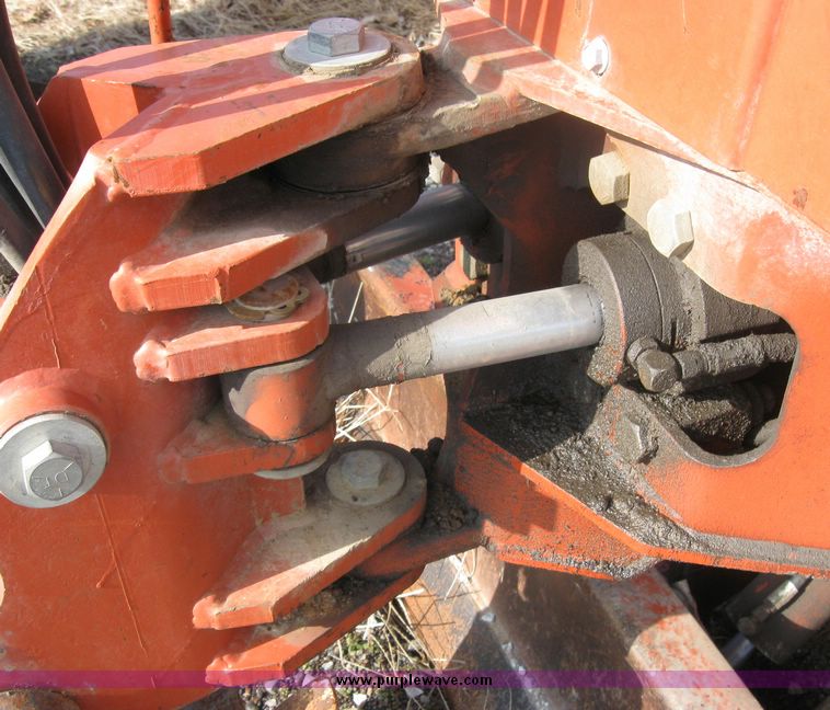 image for item 2062 Ditch Witch 3210 trencher