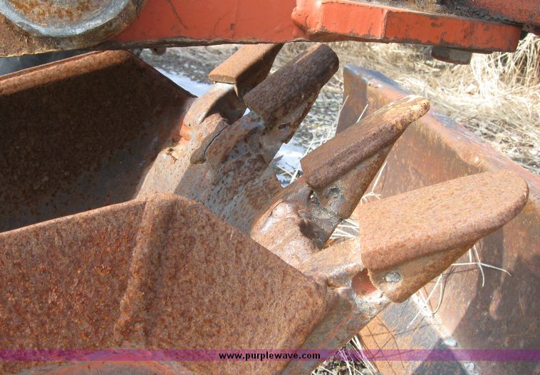 image for item 2062 Ditch Witch 3210 trencher