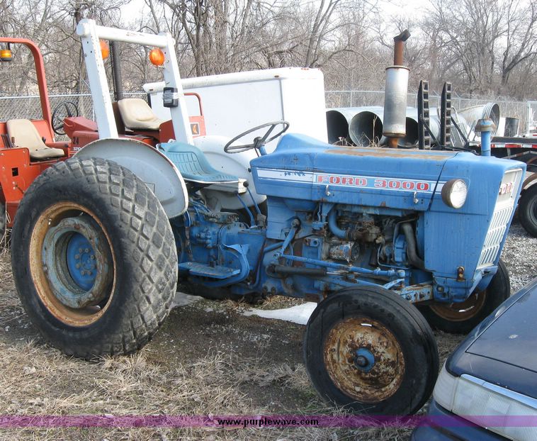image for item 2063 Ford 3000 tractor