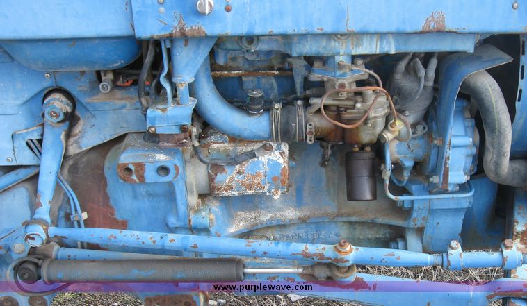 image for item 2063 Ford 3000 tractor