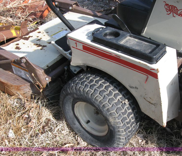 image for item 2064 Grasshopper 616 zero turn riding lawn mower