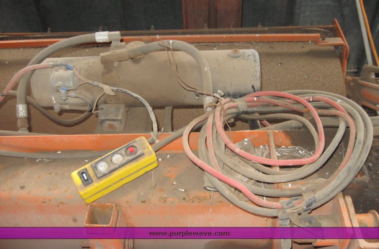 image for item 3346 HTC International truck mounted roller