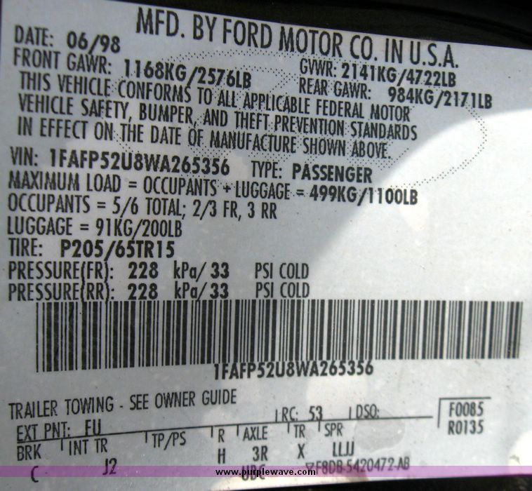 image for item 3354 1998 Ford Taurus